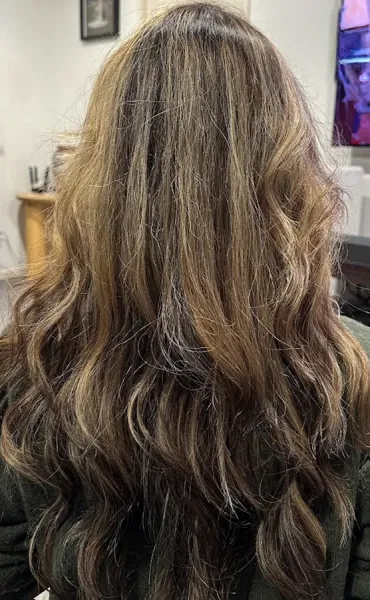 Mina’s Hair Studio