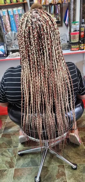 Manjuu African Hair Braiding and Styles