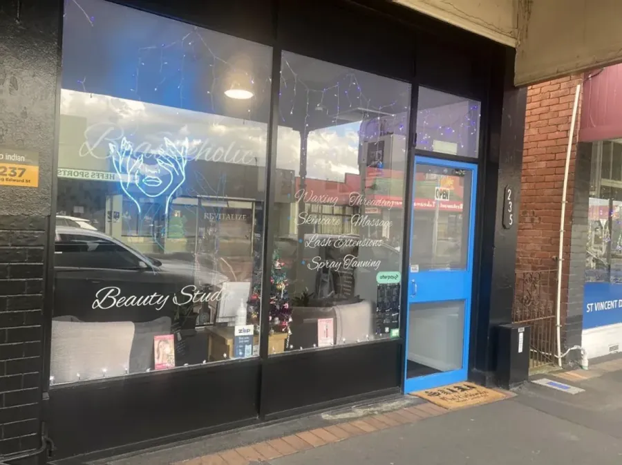 Beauteholic Beauty Studio
