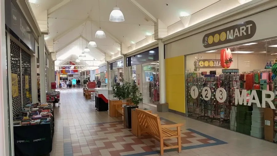Trafalgar Square Shopping Centre