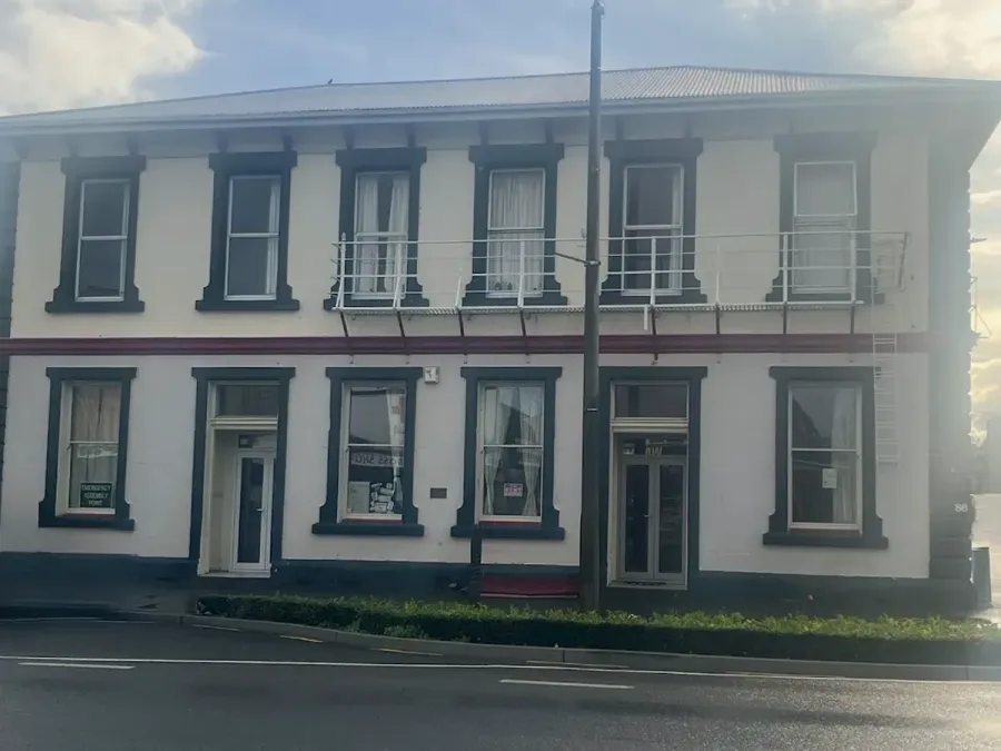 Sullivans corner paddy's backpackers