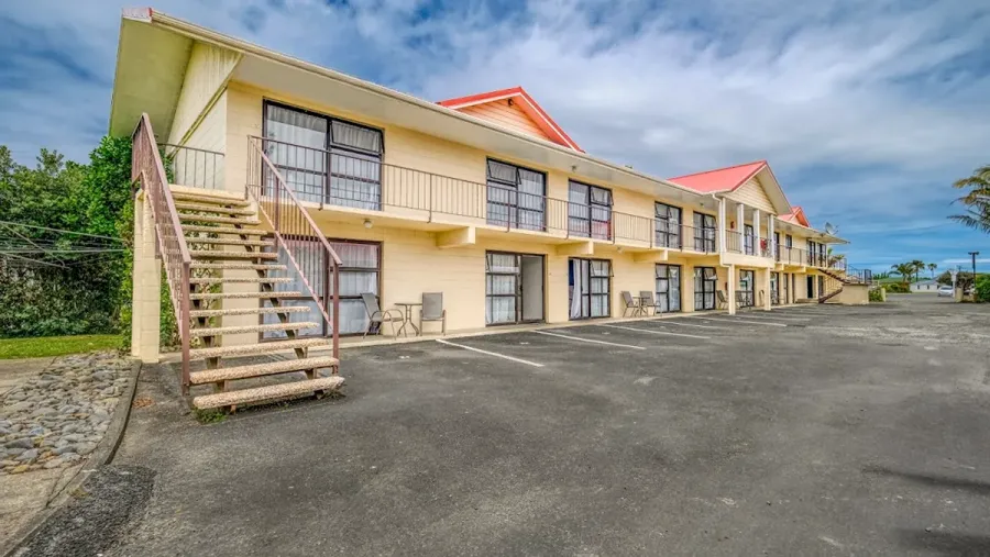 Wayfarer Motel