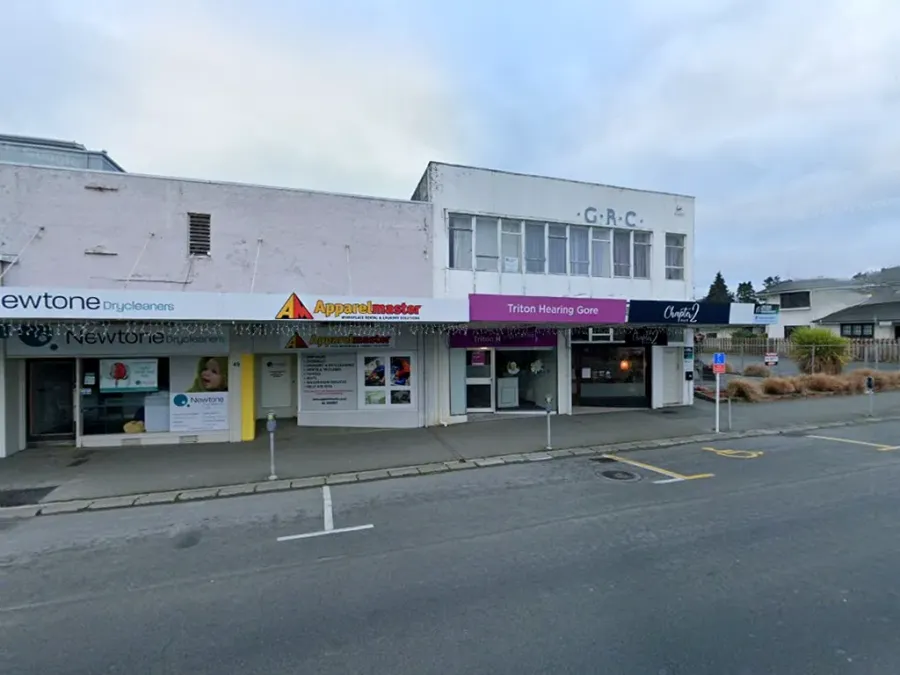 Newtone Drycleaners (Gore)
