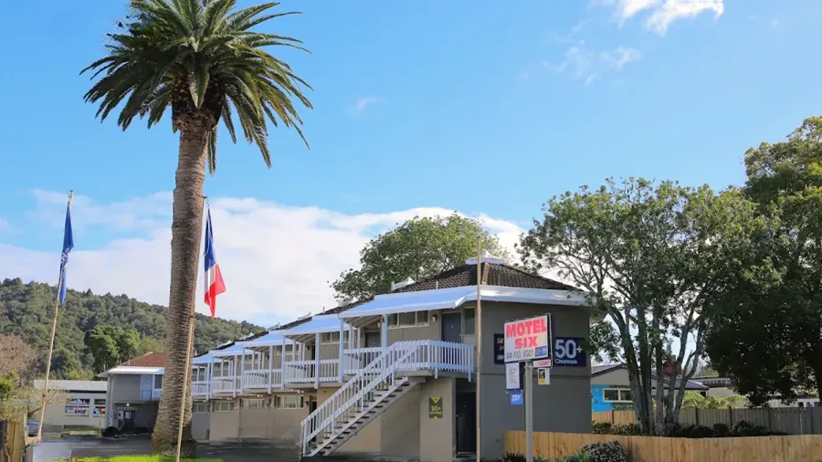 Motel Six