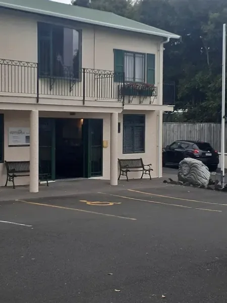 Tarawhata Thermal Apartment