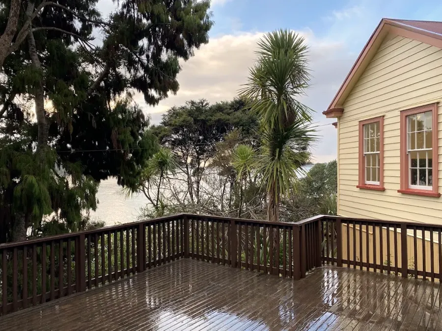 Huia Lodge (Old Schoolhouse)