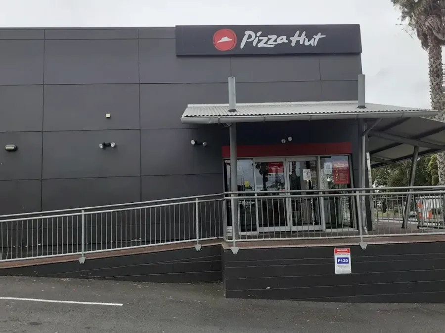 Pizza Hut