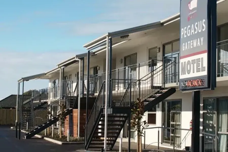 Pegasus Gateway Motels