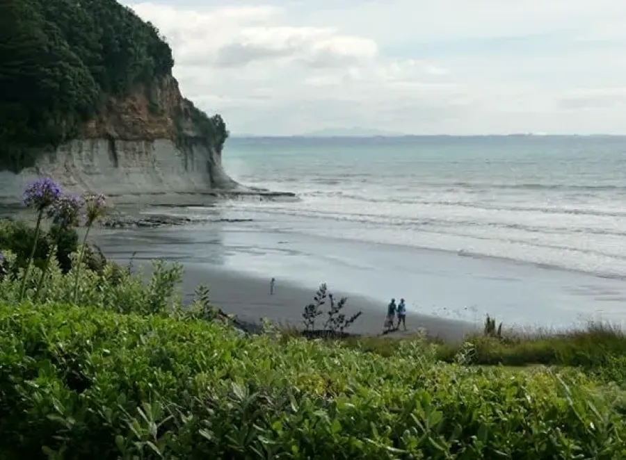 Wai-iti Beach Retreat