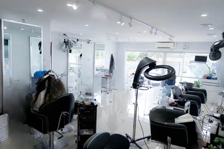 Xuan Unisex Hair Salon