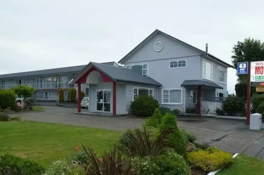 Monarch Motel 2025