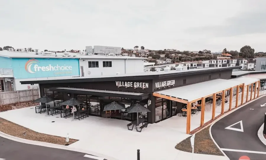 Village Green Bar & Kitchen