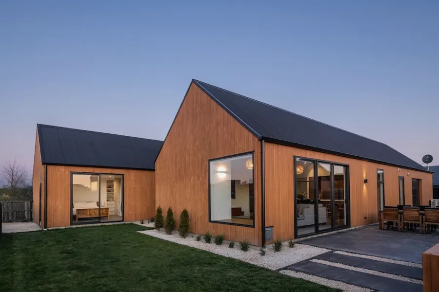 Paech Construction Ltd