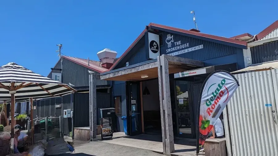 The Smokehouse Café