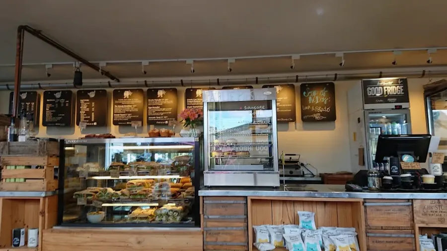 The Greedy Cow Cafe