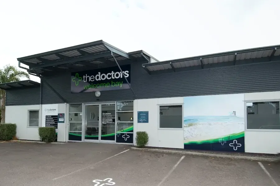 The Doctors Welcome Bay