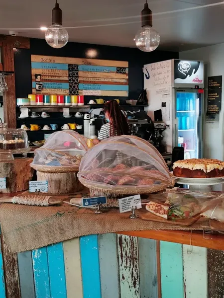 Hooked Cafe