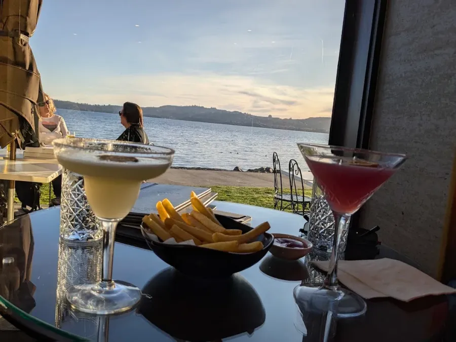 Lakefront Bar