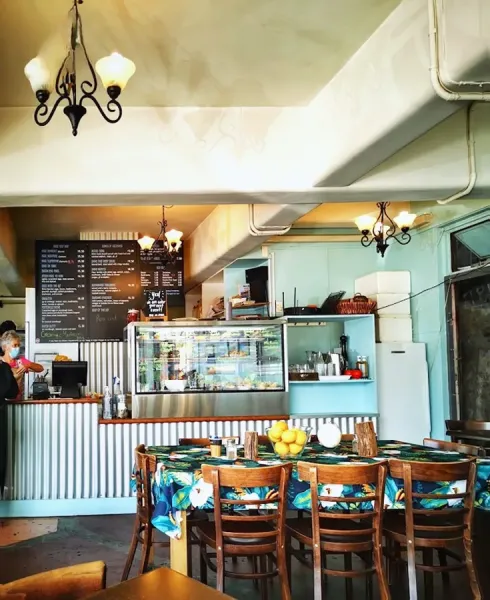 Shine Cafe