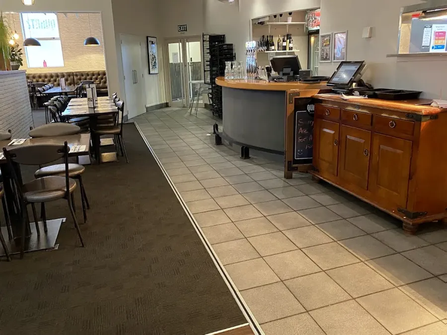 Quartz Restaurant