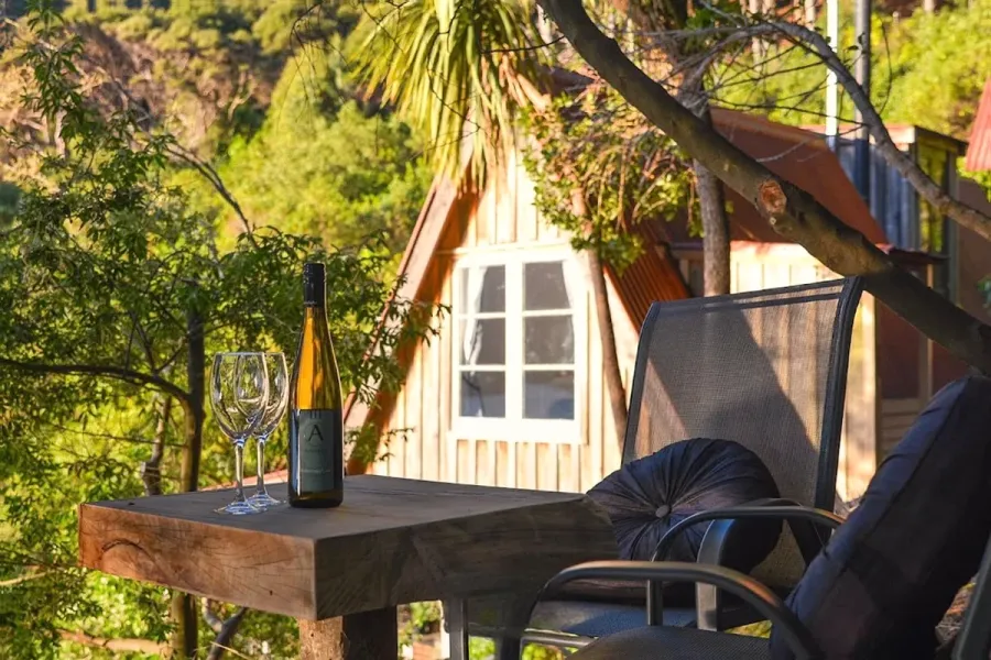 Akaroa Coastal Cottage