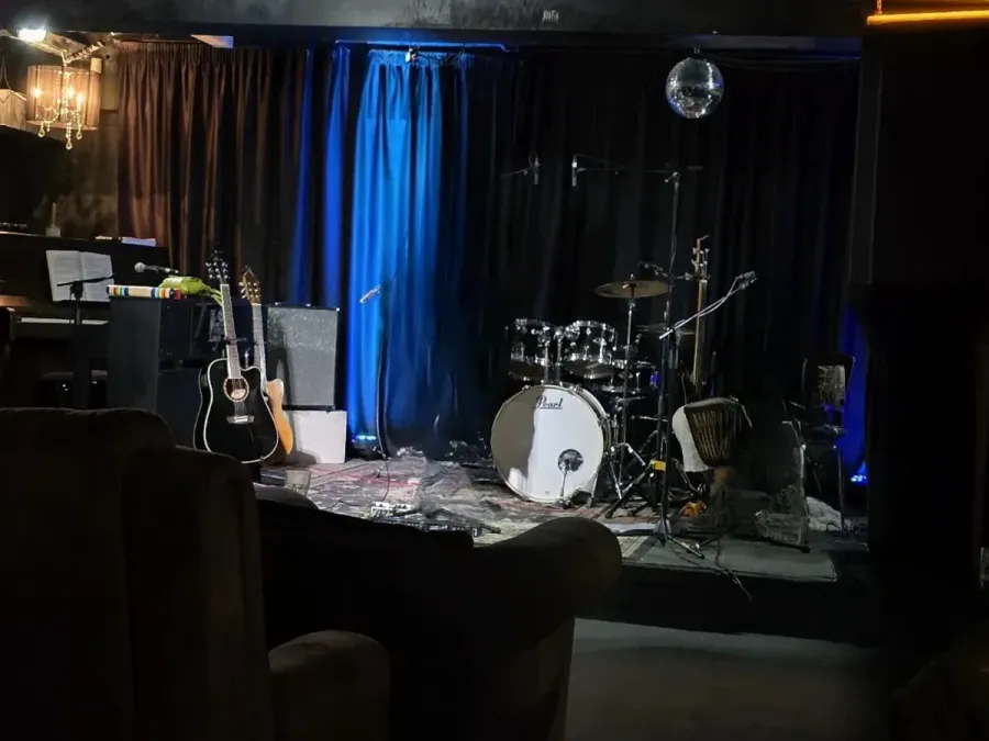 Nivara Lounge