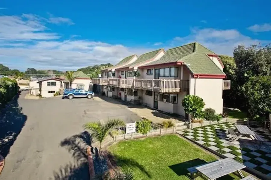 Aquarius Motel