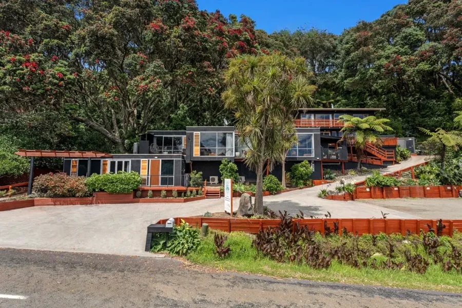 Ohiwa Ocean View Apartments