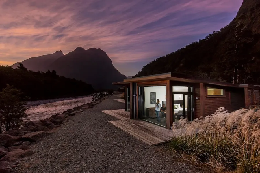 Milford Sound Lodge - Premium Chalets