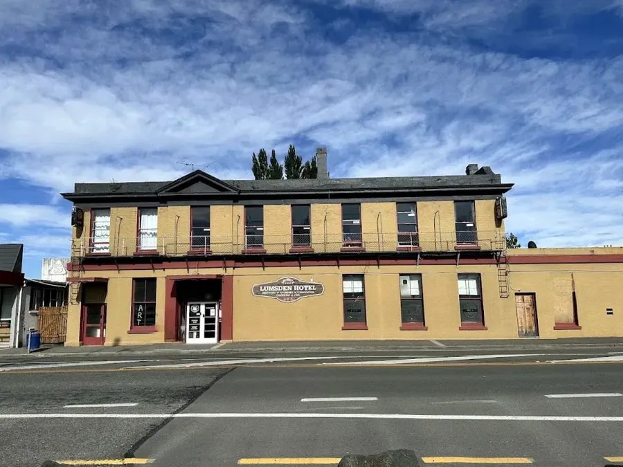 The Old Railway Hotel Lumsden