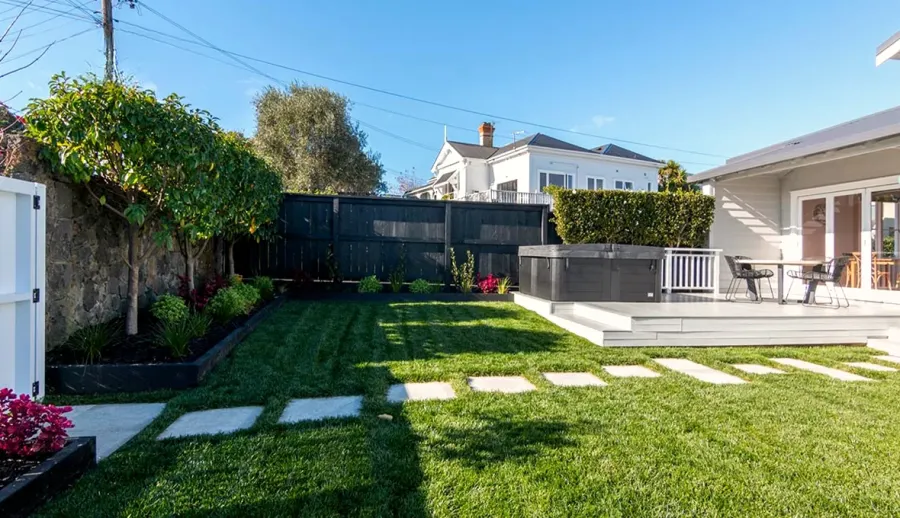 Zones Landscaping Specialists Auckland Central - Kate Ryan