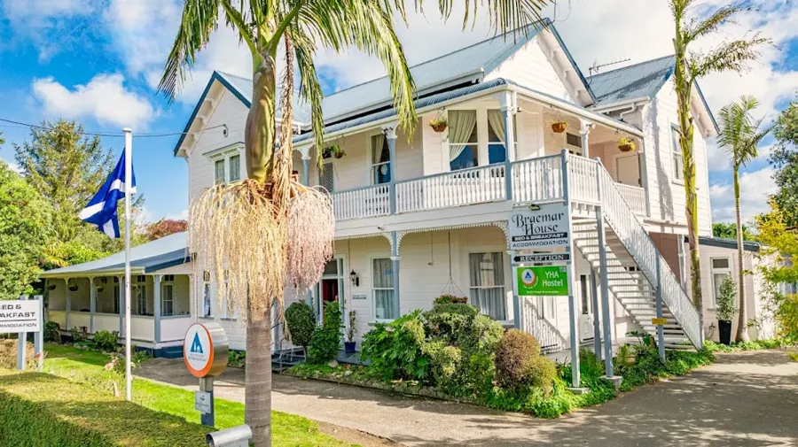 Braemar House - B&B and YHA Hostel Whanganui
