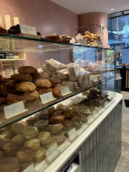 Dough Bakery - Lambton Quay South