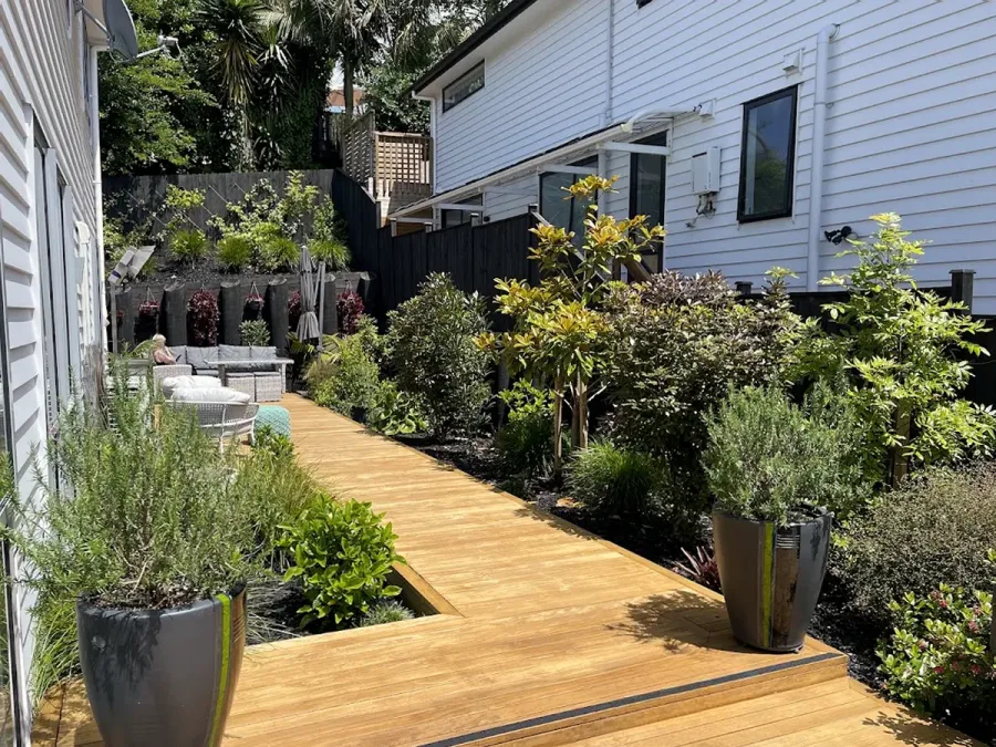 Sarah’s Garden Services