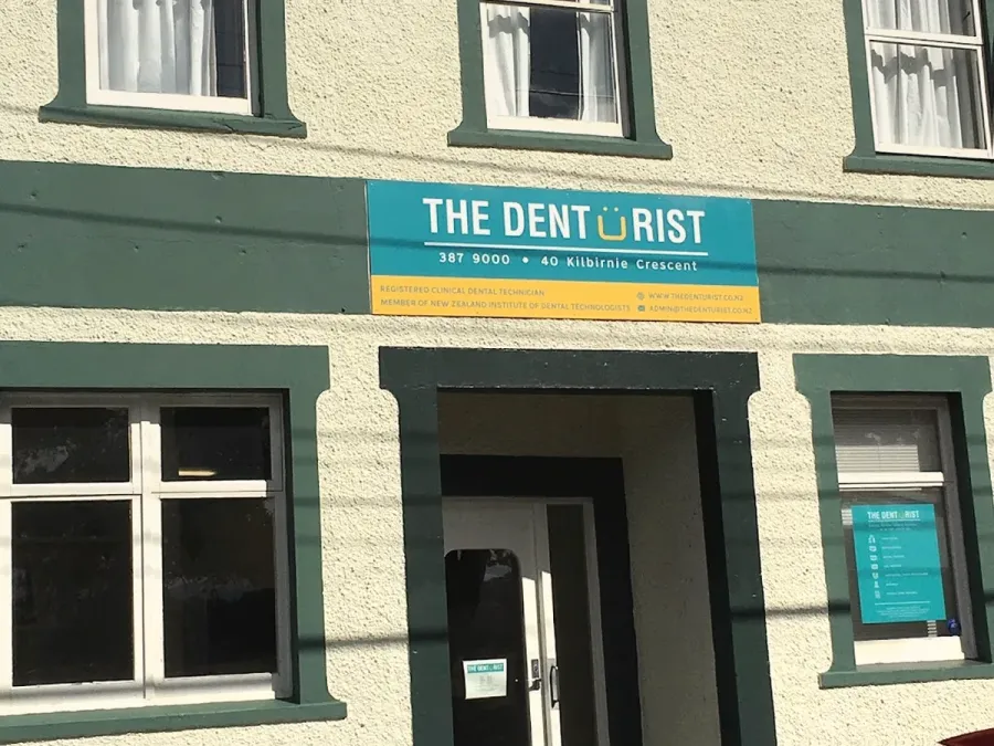 The Denturist / Wellington Dentures - Dentures and Dental Implant Dentures