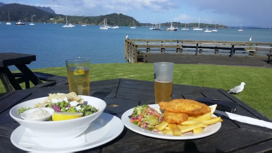 Parua Bay Tavern
