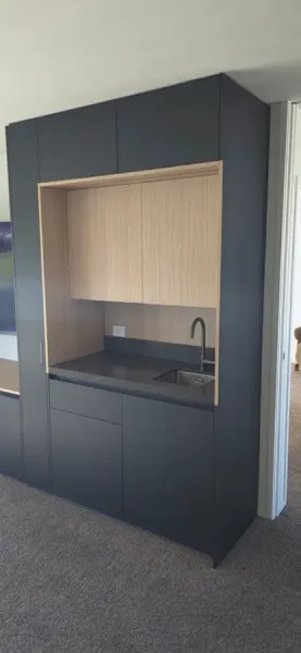 In 2 Kitchens
