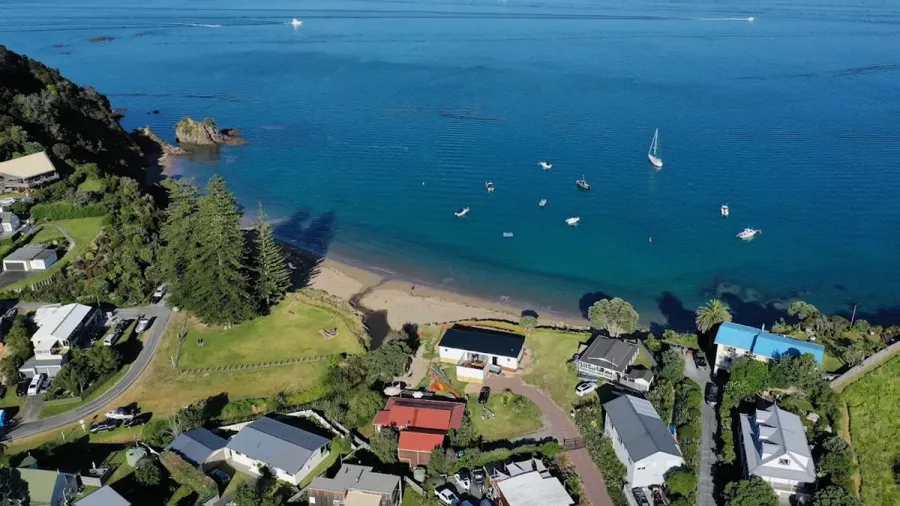 Seascape Bay of Islands
