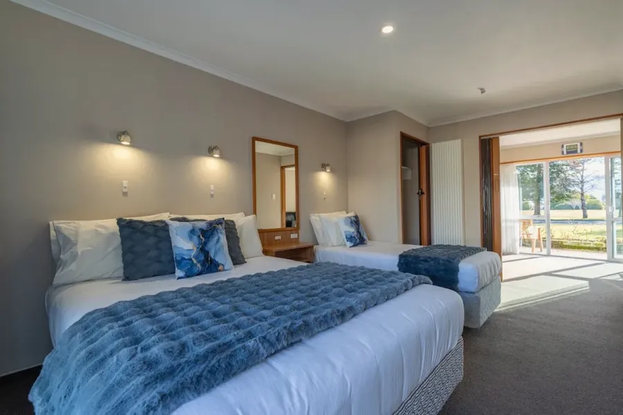 Parklands Motel and Apartments Te Anau