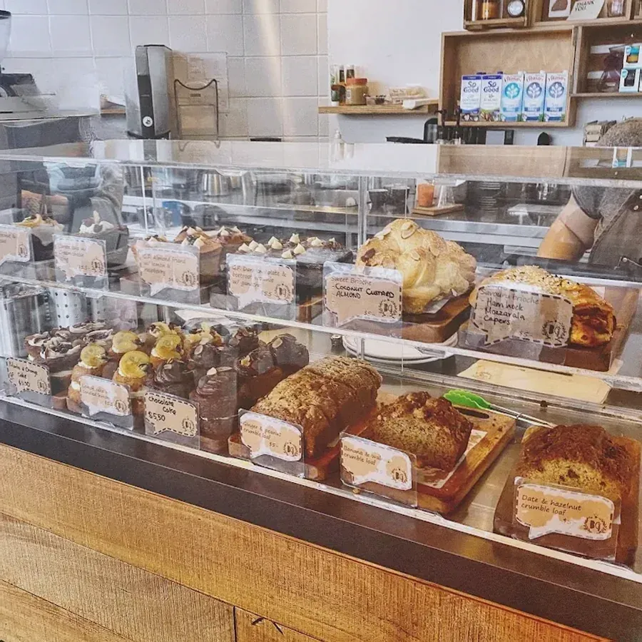 Black & Gold Coffee Eatery