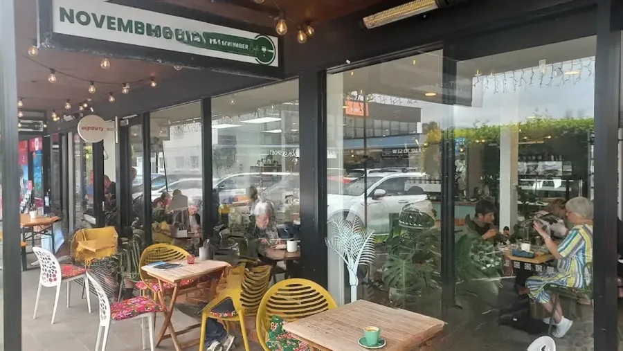 November Cafe Mairangi Bay