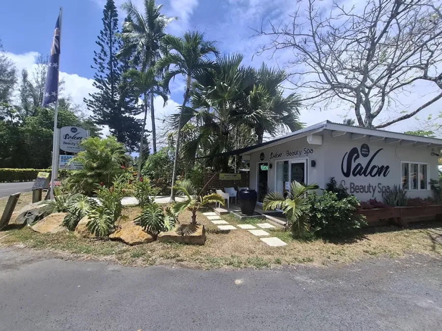 Sweetie Dot hair salon and nail spa