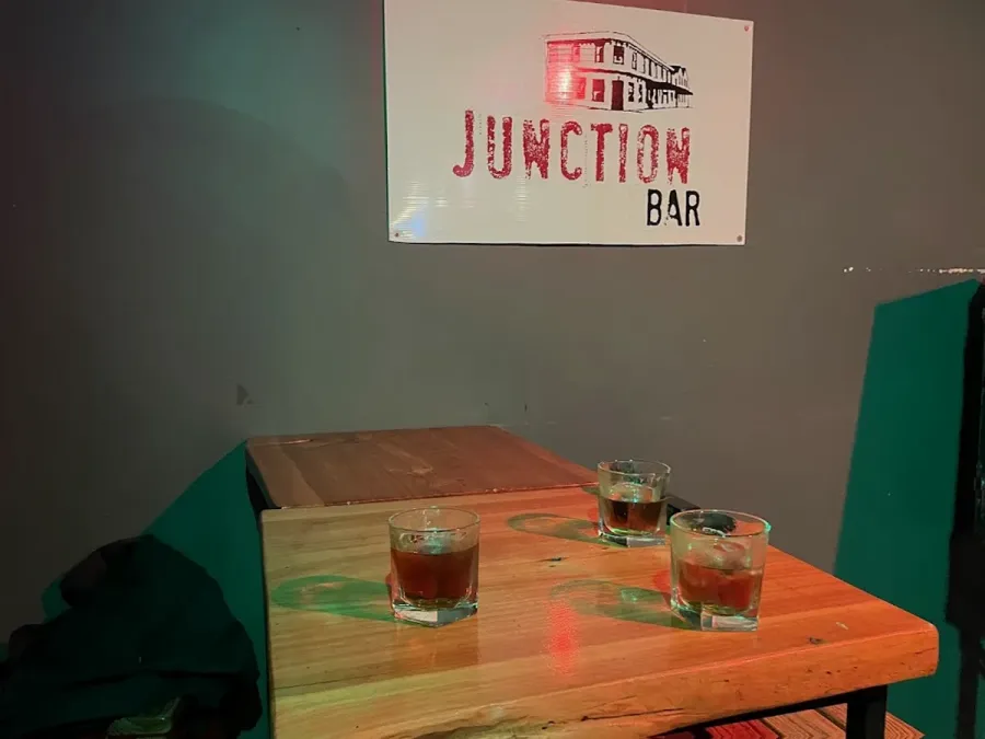 The Junction Bar