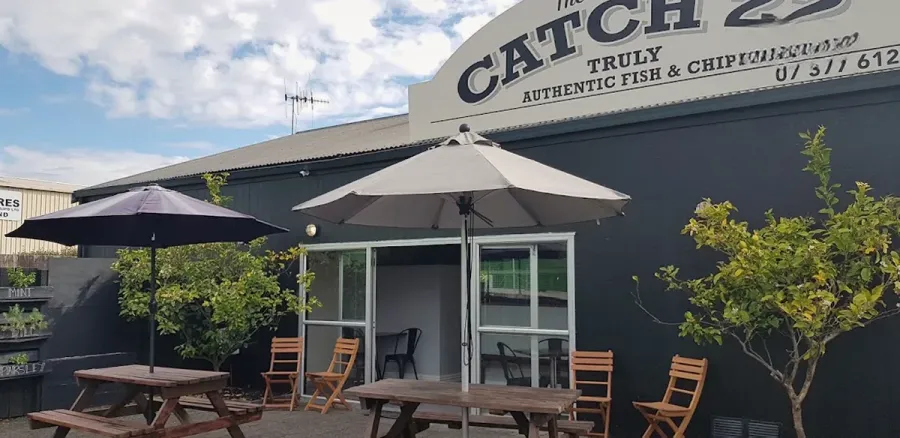 Catch 22 - Traditional fish and chips