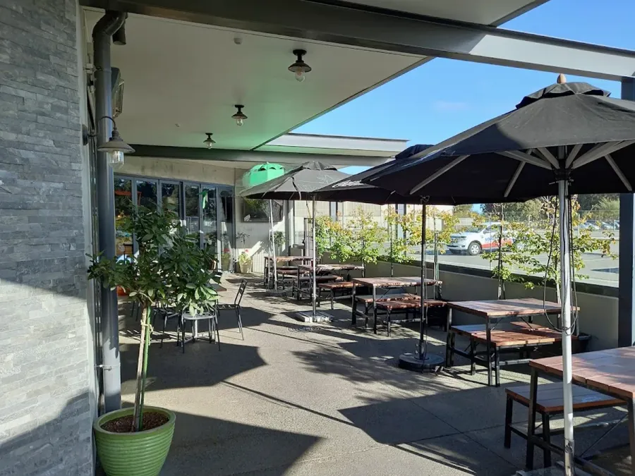 Silver Dollar Bar & Restaurant