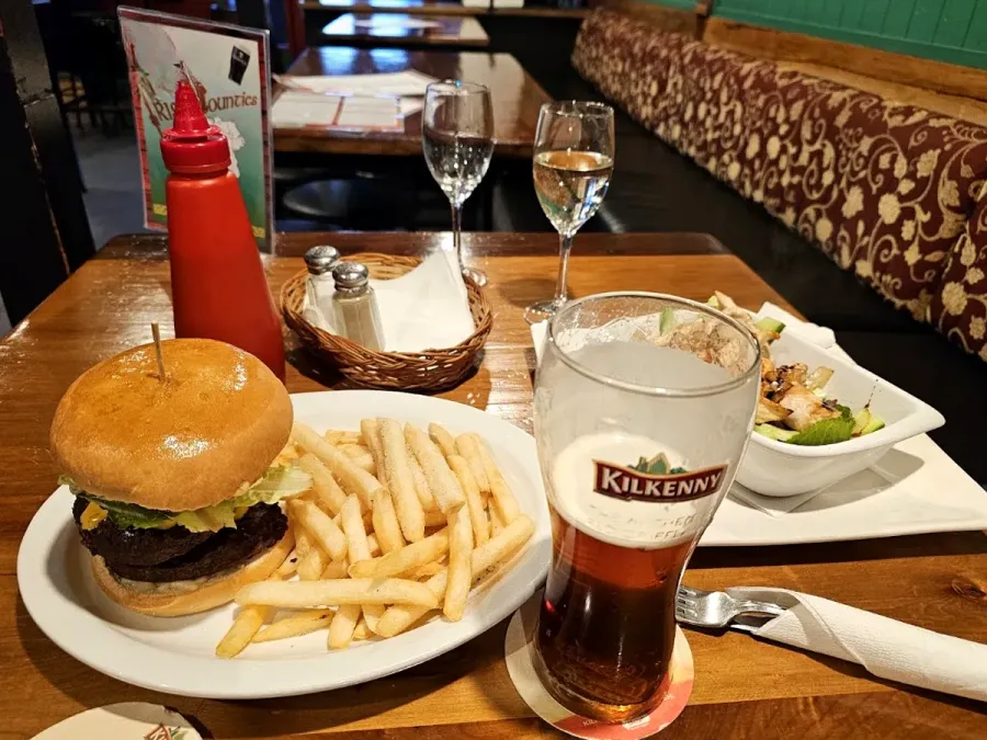 Mulligans Public House
