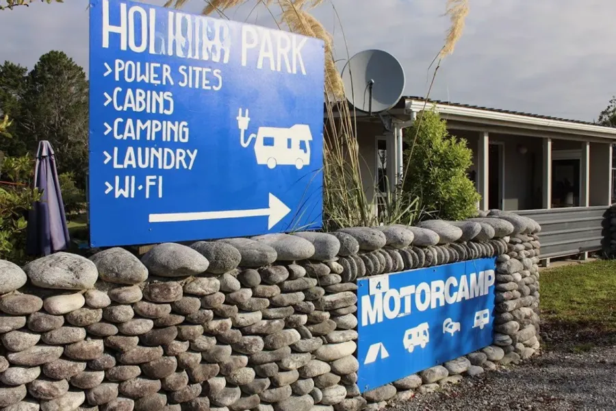 Charleston Motor Camp & Holiday Park