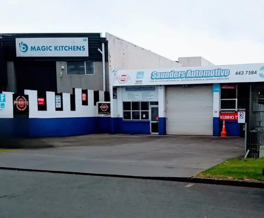Saunders Automotive