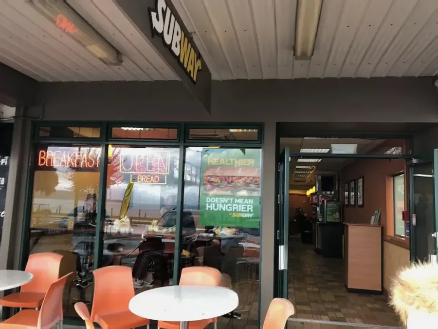 Subway- Roberts St