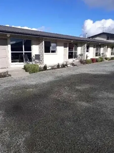 Aalton Motel